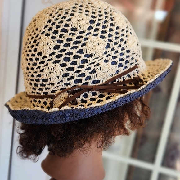 Anthropologie PINS AND NEEDLES Crochet & Straw Hat - Picture 1 of 7